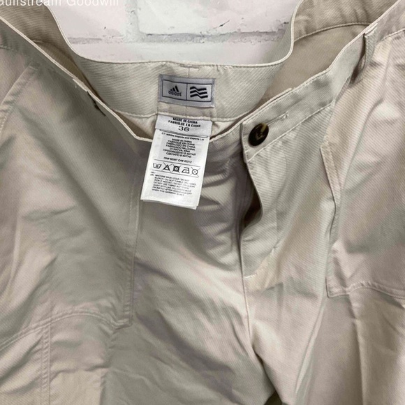 Men’s Adidas Dress Shorts Size 36 - Picture 2 of 5